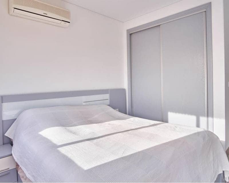 3 makuuhuone Huvila myytävänä paikassa Los Montesinos mukana uima-altaan - 260 000 € (Ref: 10012581)