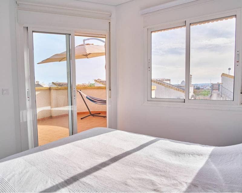 3 makuuhuone Huvila myytävänä paikassa Los Montesinos mukana uima-altaan - 260 000 € (Ref: 10012581)