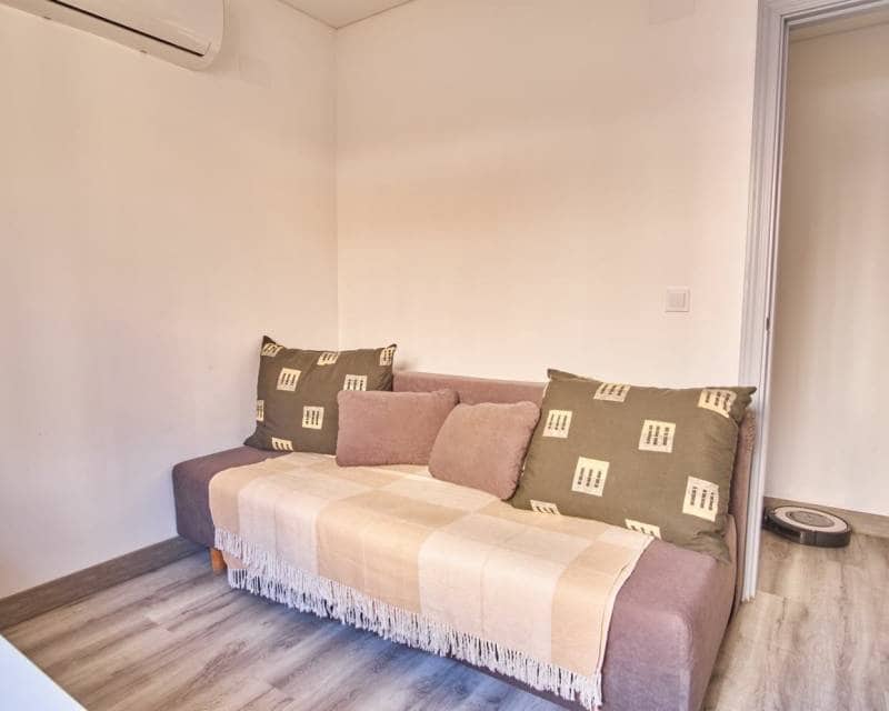 3 makuuhuone Huvila myytävänä paikassa Los Montesinos mukana uima-altaan - 260 000 € (Ref: 10012581)