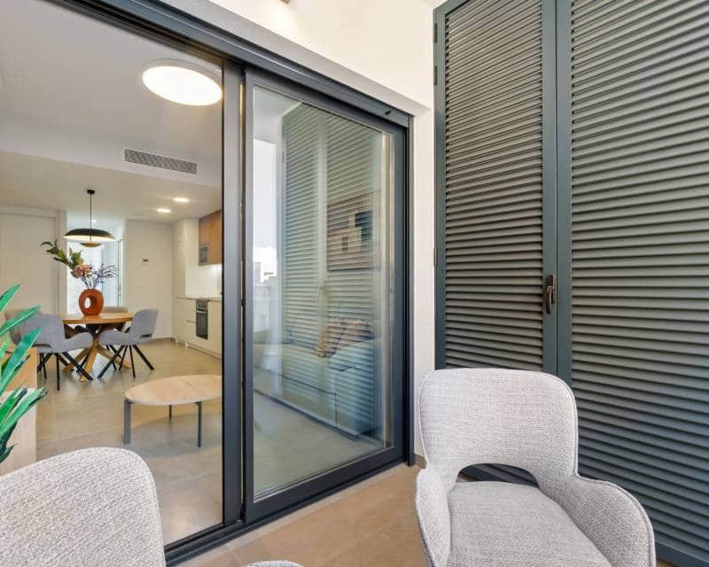 2 chambre Appartement à vendre à Torrevieja avec piscine - 249 900 € (Ref: 10012582)