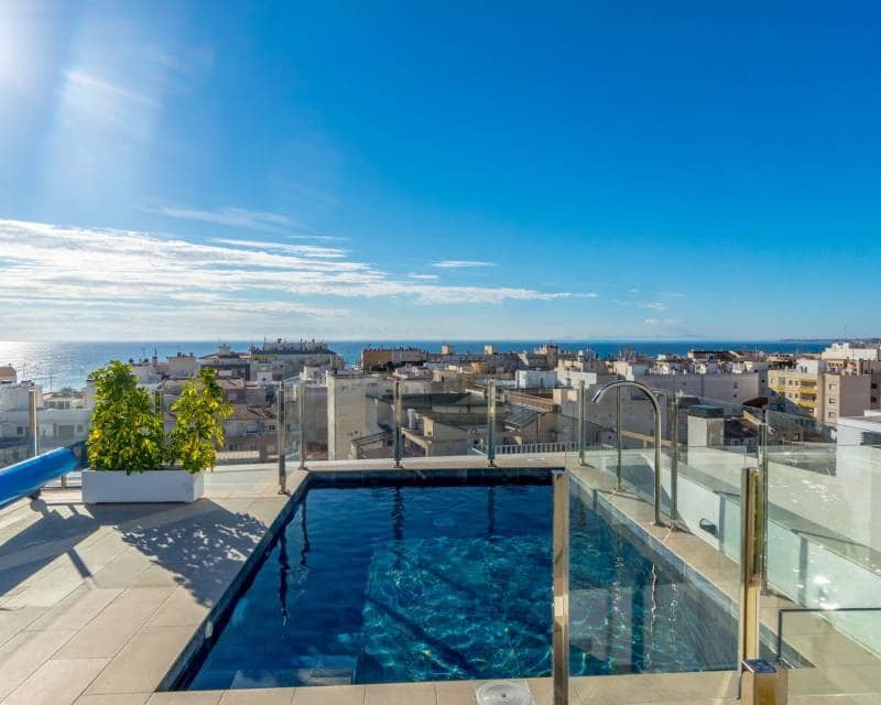 2 chambre Appartement à vendre à Torrevieja avec piscine - 249 900 € (Ref: 10012582)