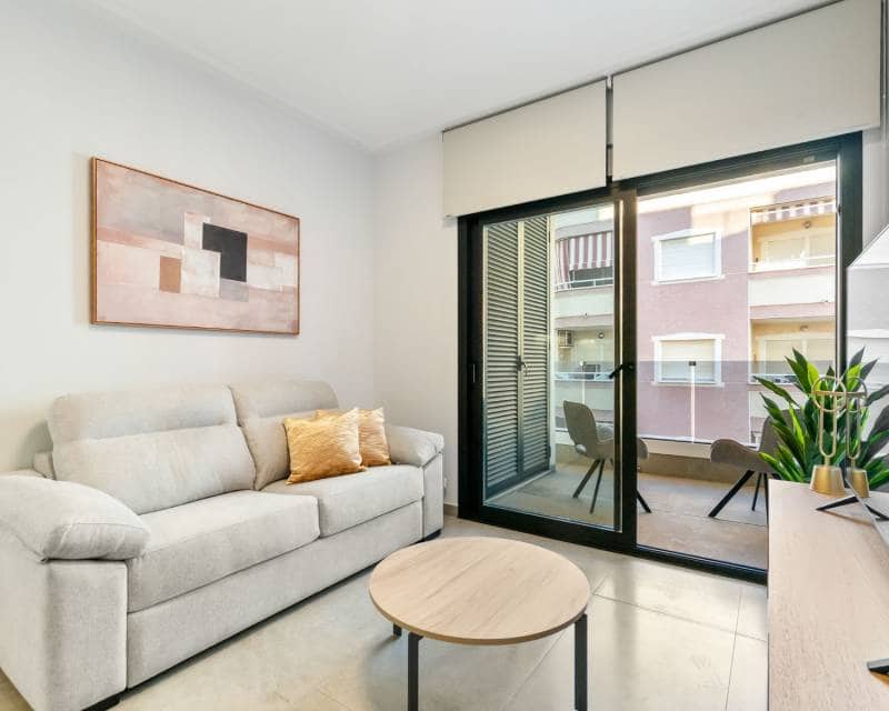 2 chambre Appartement à vendre à Torrevieja avec piscine - 249 900 € (Ref: 10012582)