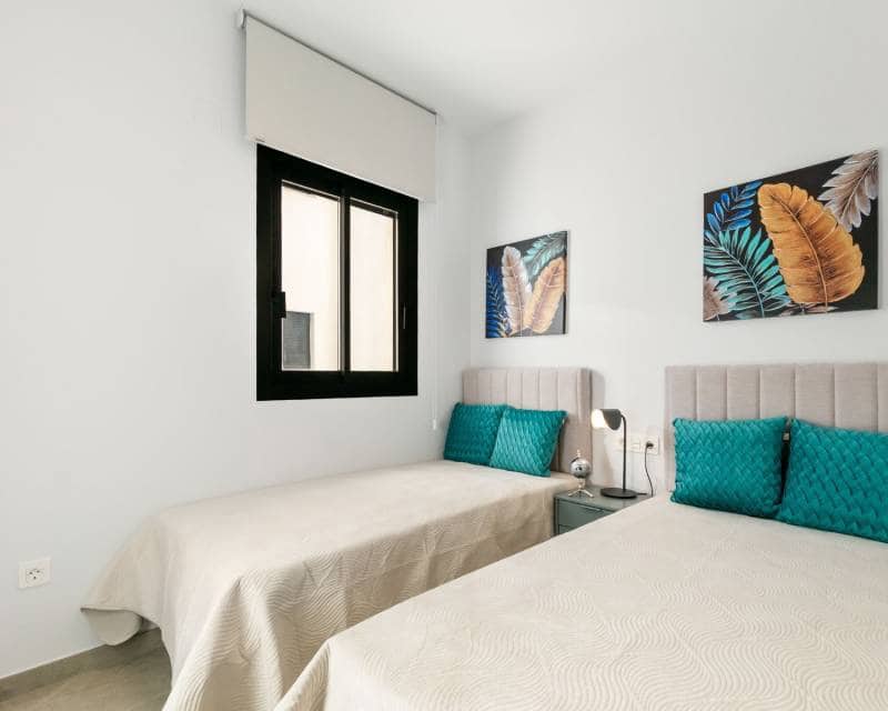 2 chambre Appartement à vendre à Torrevieja avec piscine - 249 900 € (Ref: 10012582)