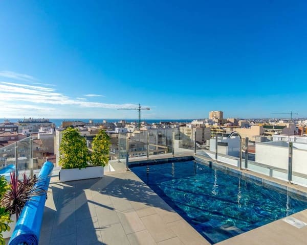 2 soveværelse Lejlighed til salg i Las Piscinas Naturales, Torrevieja med swimmingpool - € 249.900 (Ref: 10012582)