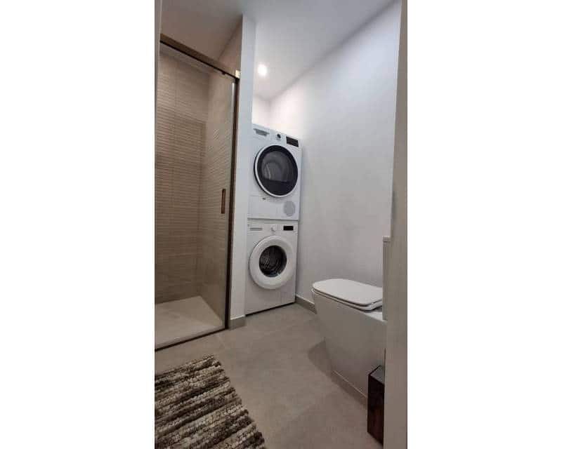 2 soveværelse Lejlighed til salg i Torrevieja - € 279.000 (Ref: 10012583)