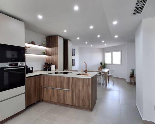 2 soveværelse Lejlighed til salg i Playa del Acequión, Torrevieja - € 279.000 (Ref: 10012583)