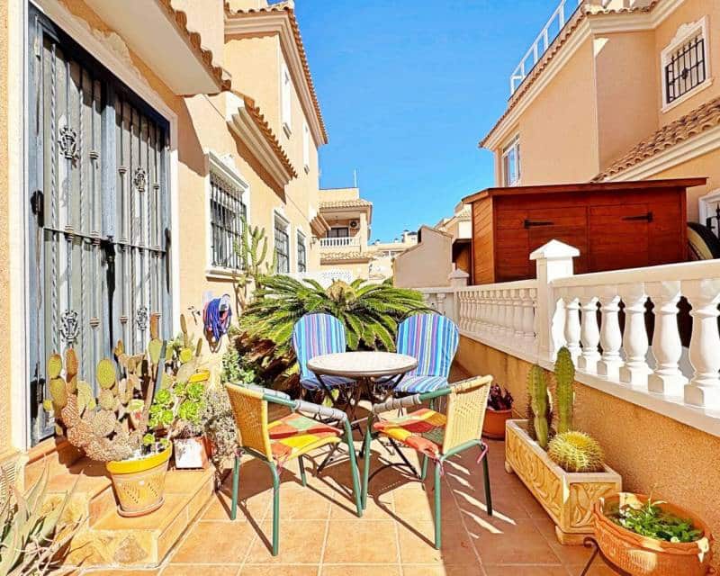 3 soverom Hus til salgs i Villamartin - € 272 900 (Ref: 10012647)