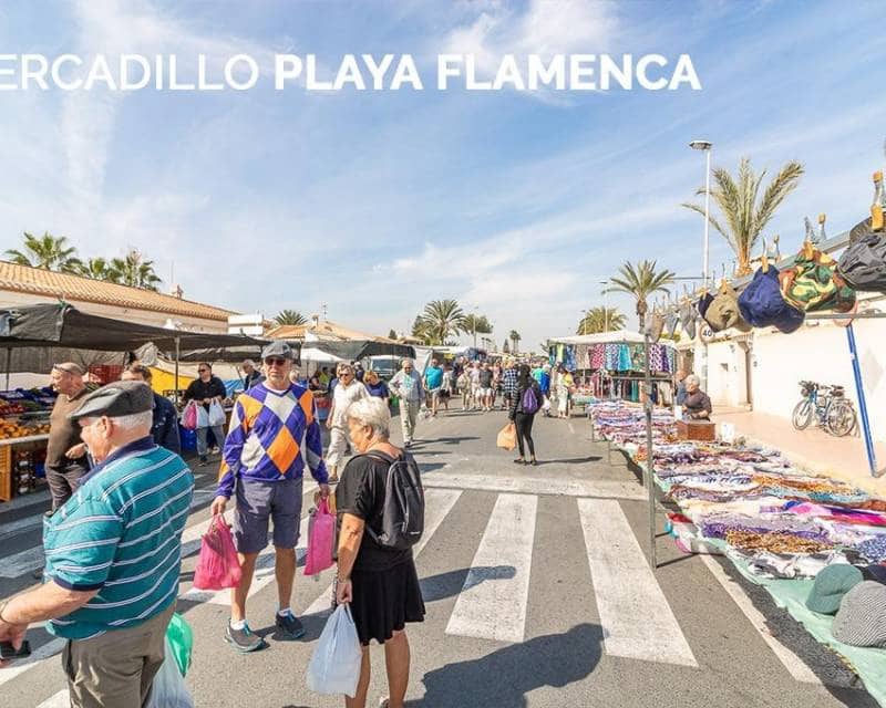 3 soveværelse Semi-Rækkehus til salg i Playa Flamenca med swimmingpool - € 297.000 (Ref: 10014149)