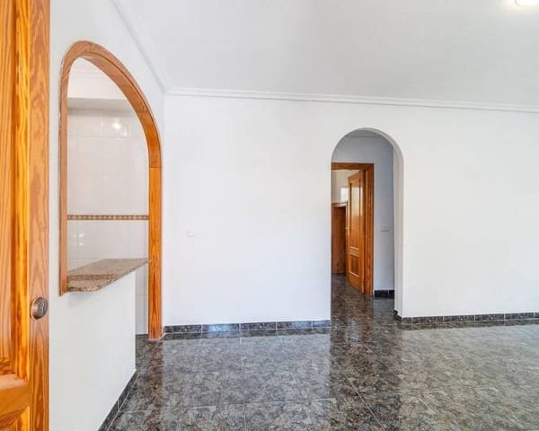 3 soveværelse Semi-Rækkehus til salg i Playa Flamenca, Orihuela med swimmingpool - € 297.000 (Ref: 10014149)