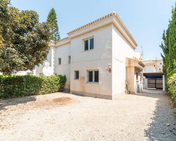 3 soveværelse Semi-Rækkehus til salg i Playa Flamenca, Orihuela med swimmingpool - € 297.000 (Ref: 10014149)