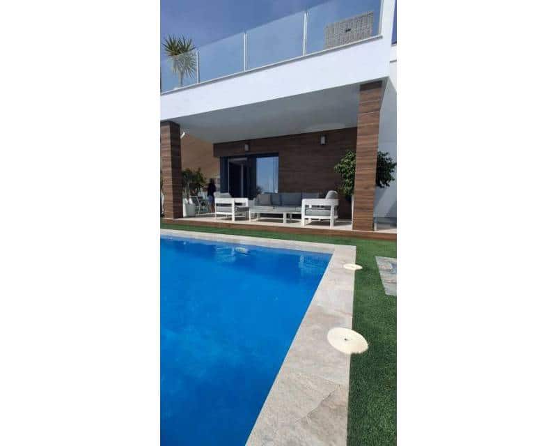3 soverom Villa til salgs i Orihuela med svømmebasseng - € 489 999 (Ref: 10014150)