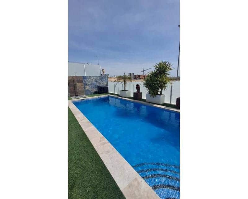 3 soverom Villa til salgs i Orihuela med svømmebasseng - € 489 999 (Ref: 10014150)