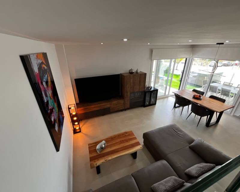 3 soverom Villa til salgs i Orihuela med svømmebasseng - € 489 999 (Ref: 10014150)