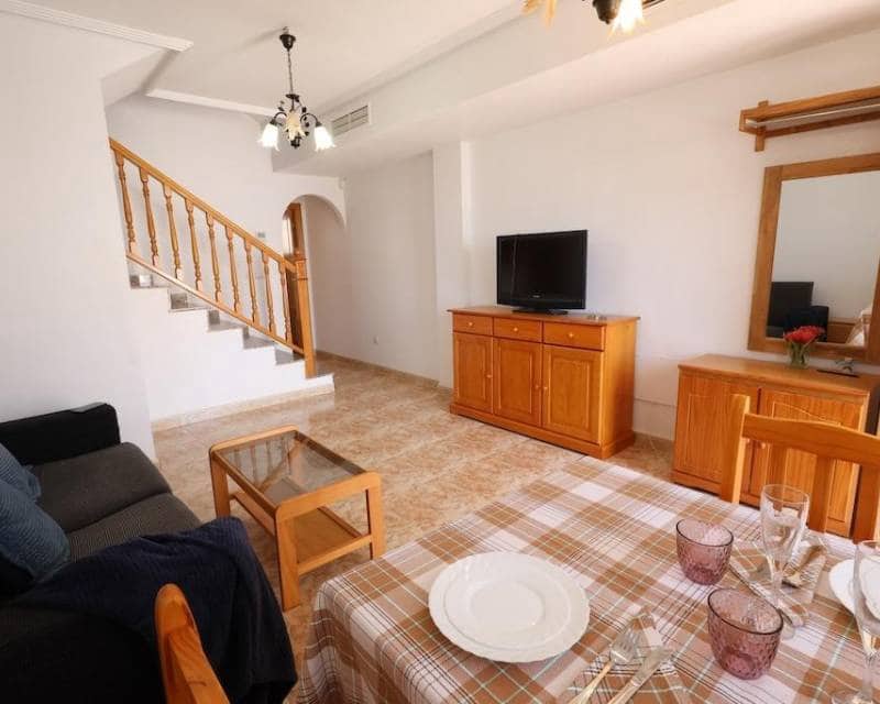 2 soveværelse Rækkehus til salg i Orihuela Costa med swimmingpool - € 214.000 (Ref: 10014151)