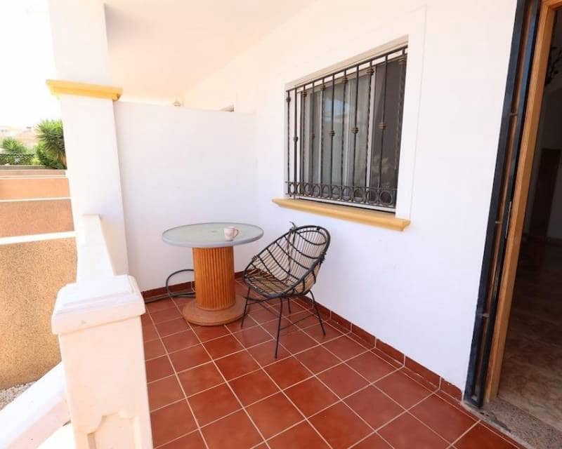 2 soveværelse Rækkehus til salg i Orihuela Costa med swimmingpool - € 214.000 (Ref: 10014151)