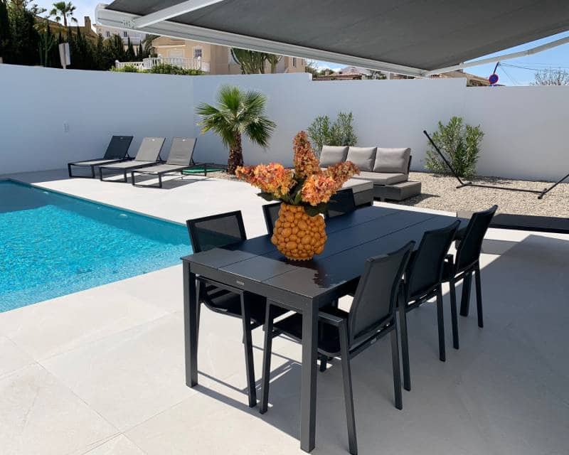 4 bedroom Villa for sale in Ciudad Quesada with pool - € 625,000 (Ref: 10014152)
