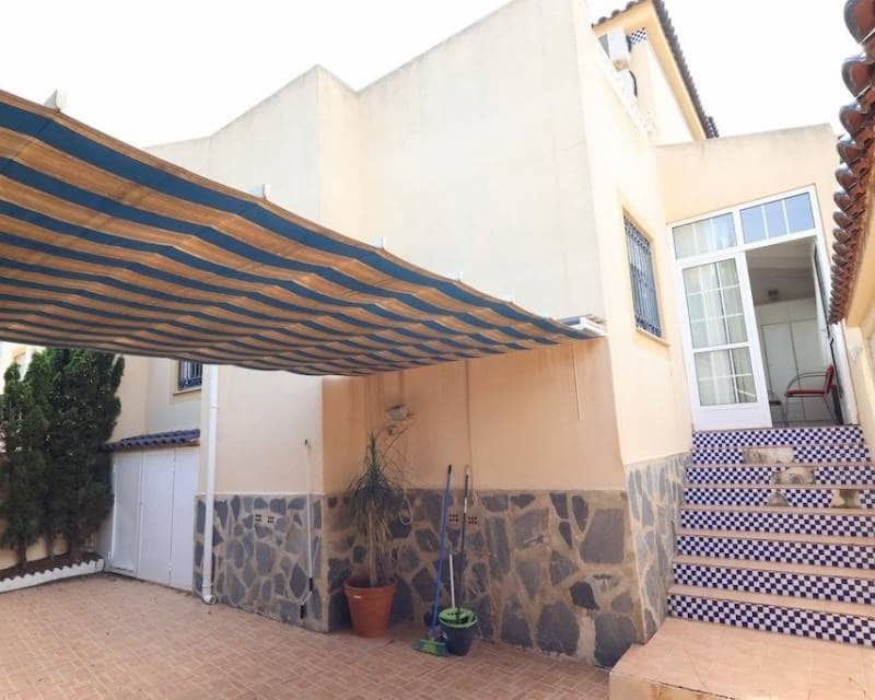 3 makuuhuone Rivitalo myytävänä paikassa Los Balcones mukana uima-altaan - 234 000 € (Ref: 10014153)