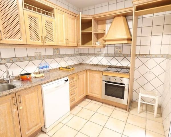 3 makuuhuone Rivitalo myytävänä paikassa Los Balcones mukana uima-altaan - 234 000 € (Ref: 10014153)