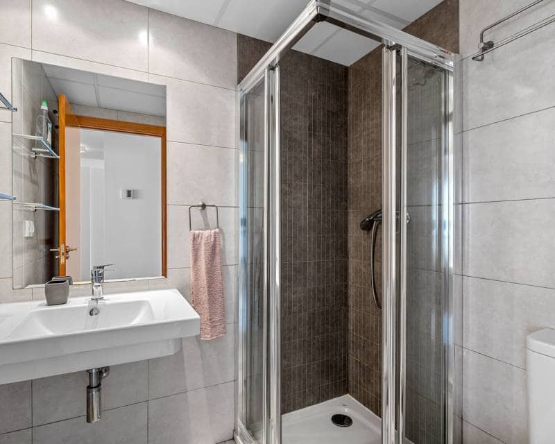 3 soveværelse Byhus til salg i Ciudad Quesada med swimmingpool garage - € 249.950 (Ref: 10014287)