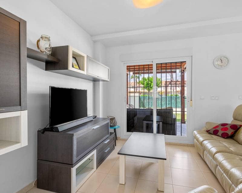 3 soveværelse Byhus til salg i Ciudad Quesada med swimmingpool garage - € 249.950 (Ref: 10014287)