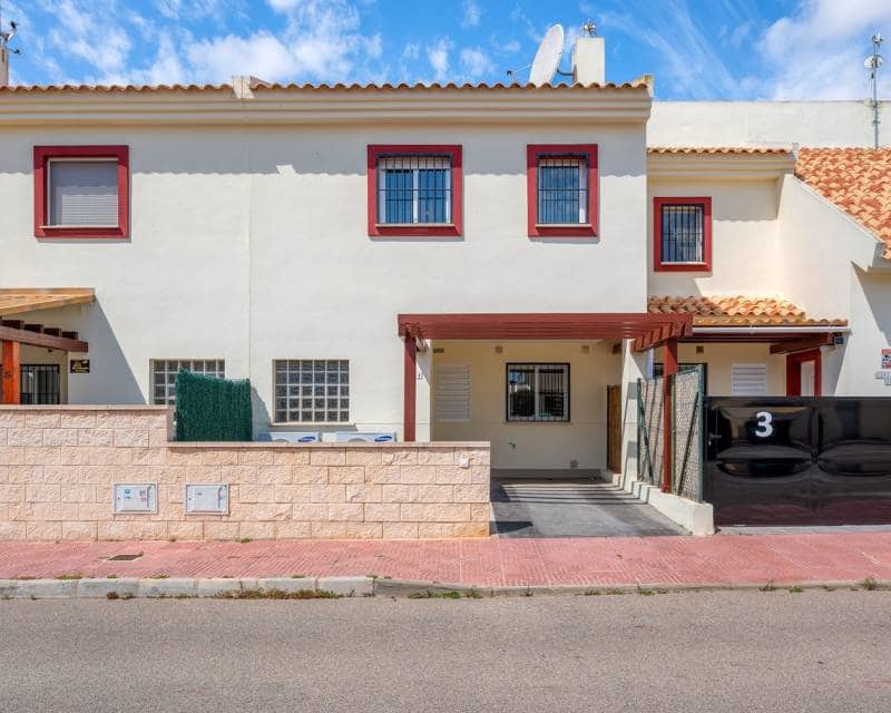 3 soveværelse Byhus til salg i Ciudad Quesada med swimmingpool garage - € 249.950 (Ref: 10014287)