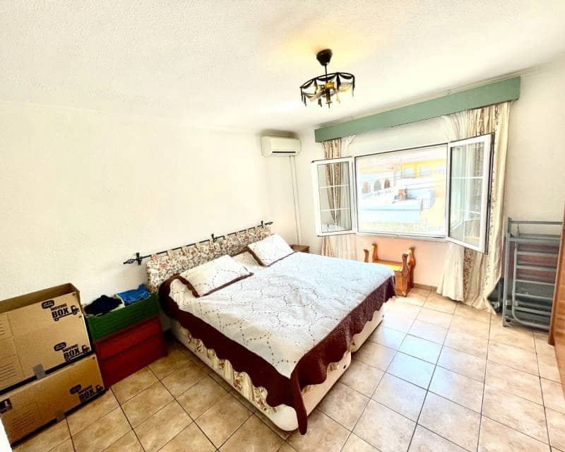 4 sypialnia Willa na sprzedaż w Benijofar z basenem garażem - 416 000 € (Ref: 10014288)