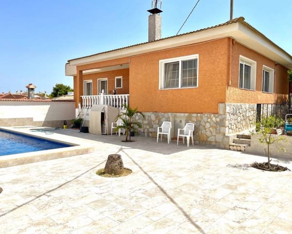 4 sypialnia Willa na sprzedaż w Benijófar z basenem garażem - 416 000 € (Ref: 10014288)