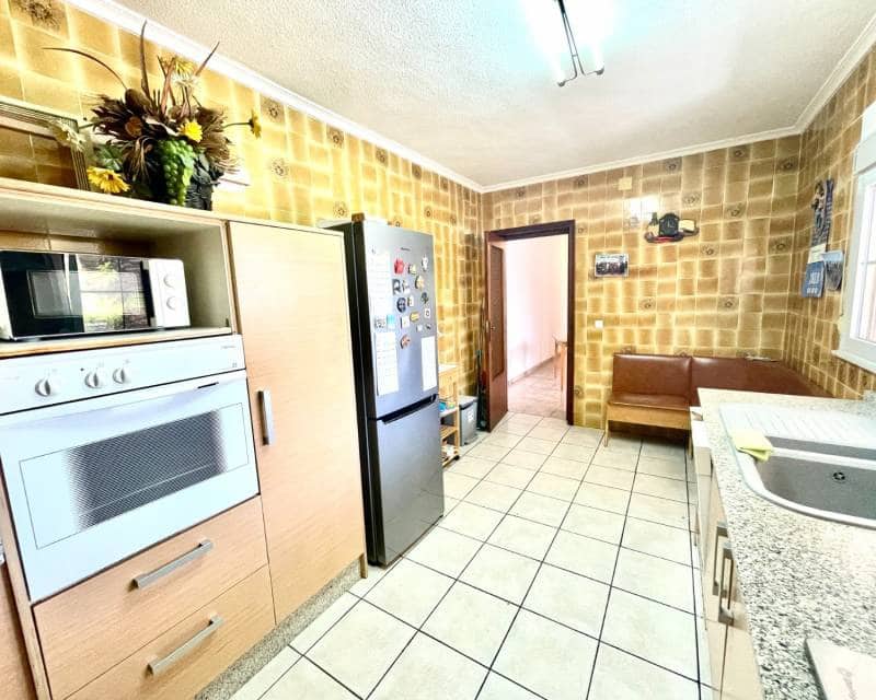4 sypialnia Willa na sprzedaż w Benijofar z basenem garażem - 416 000 € (Ref: 10014288)