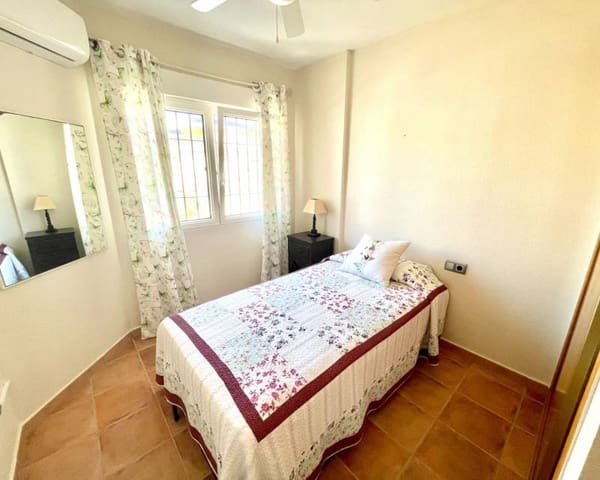 4 soveværelse Rækkehus til salg i Torre de la Horadada, Pilar de la Horadada med garage - € 460.000 (Ref: 10014293)