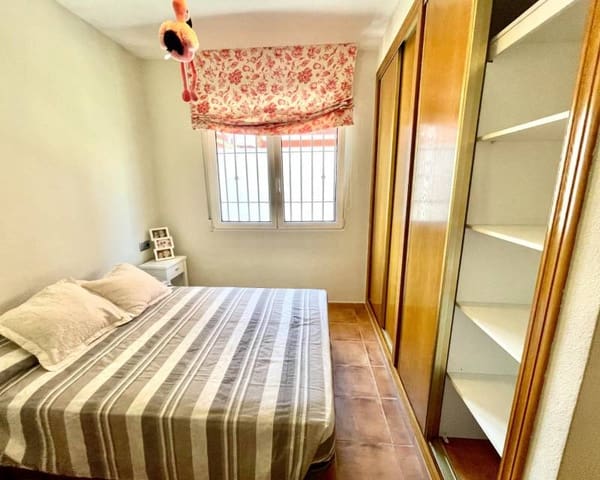 4 soveværelse Rækkehus til salg i Torre de la Horadada, Pilar de la Horadada med garage - € 460.000 (Ref: 10014293)