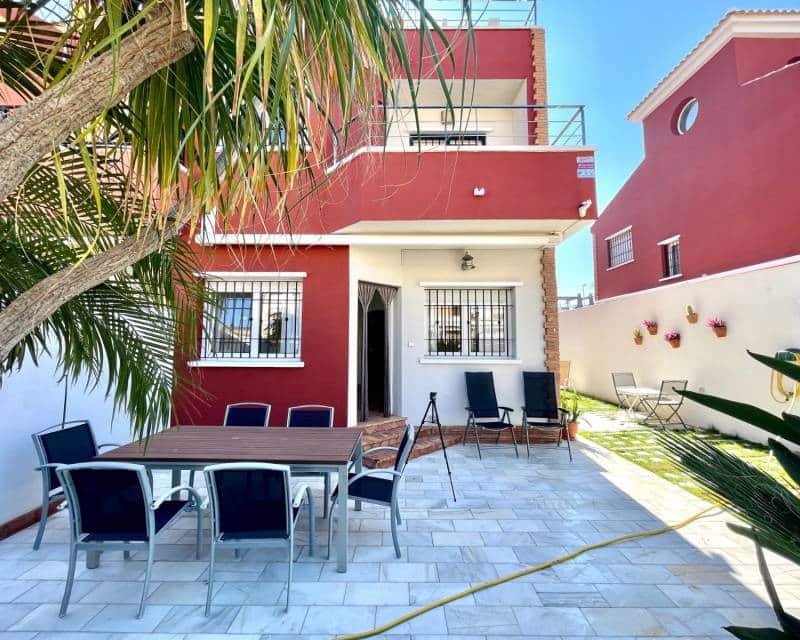4 soveværelse Byhus til salg i Torre de la Horadada med garage - € 460.000 (Ref: 10014293)