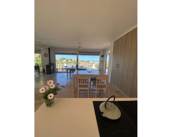 Chalet de 4 habitaciones en El Montgó, Dénia en venta con piscina - 1.400.000 € (Ref: 10014294)