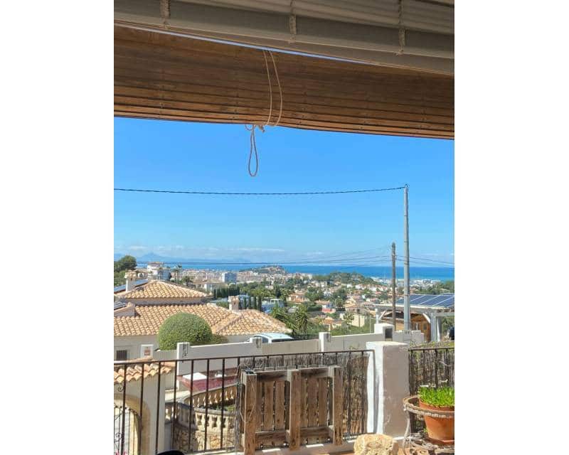 4 slaapkamer Villa te koop in Denia met zwembad - € 1.400.000 (Ref: 10014294)