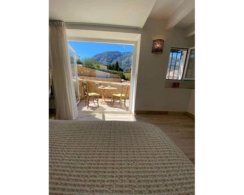 4 slaapkamer Villa te koop in Denia met zwembad - € 1.400.000 (Ref: 10014294)