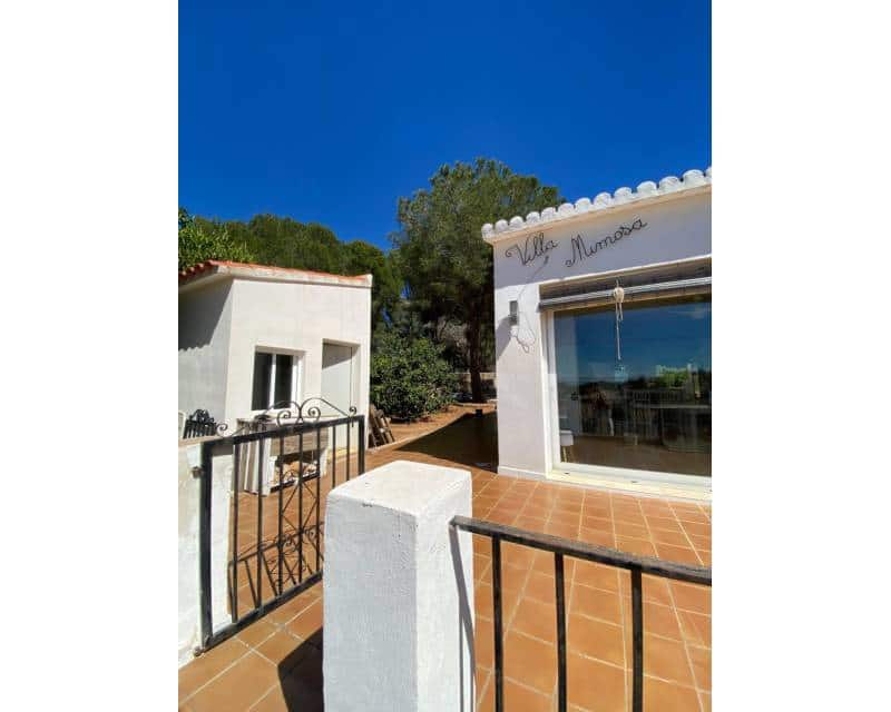 4 slaapkamer Villa te koop in Denia met zwembad - € 1.400.000 (Ref: 10014294)