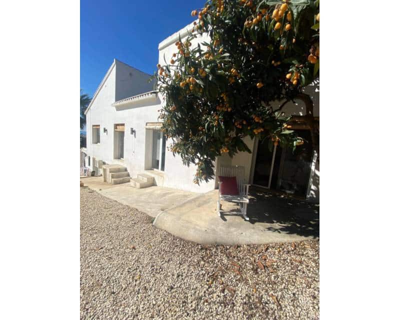 4 slaapkamer Villa te koop in Denia met zwembad - € 1.400.000 (Ref: 10014294)