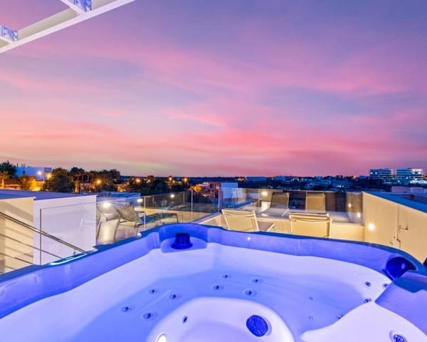 4 bedroom Villa for sale in Las Colinas Golf, Orihuela with pool garage - € 2,888,000 (Ref: 10014296)