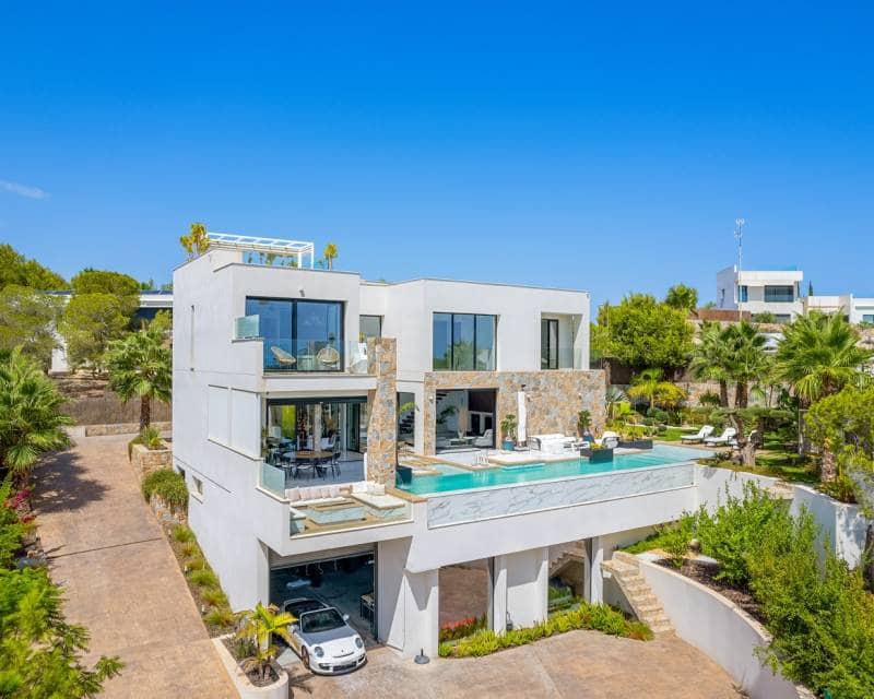 4 bedroom Villa for sale in Las Colinas Golf with pool garage - € 2,888,000 (Ref: 10014296)