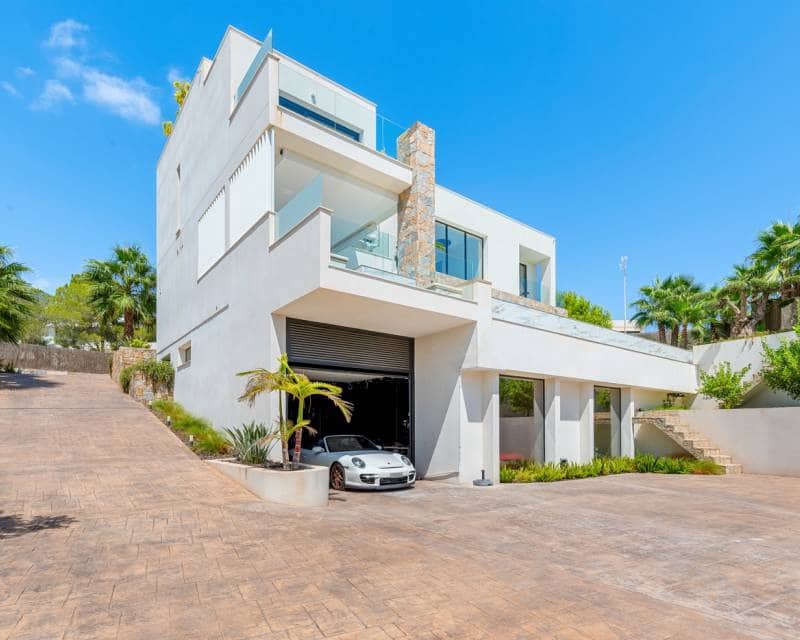 4 bedroom Villa for sale in Las Colinas Golf with pool garage - € 2,888,000 (Ref: 10014296)