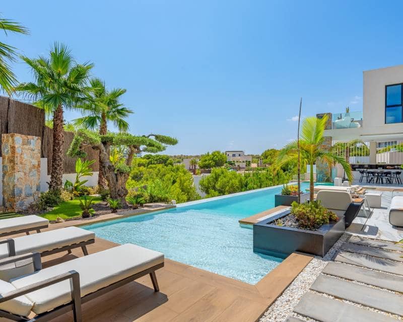 4 bedroom Villa for sale in Las Colinas Golf with pool garage - € 2,888,000 (Ref: 10014296)