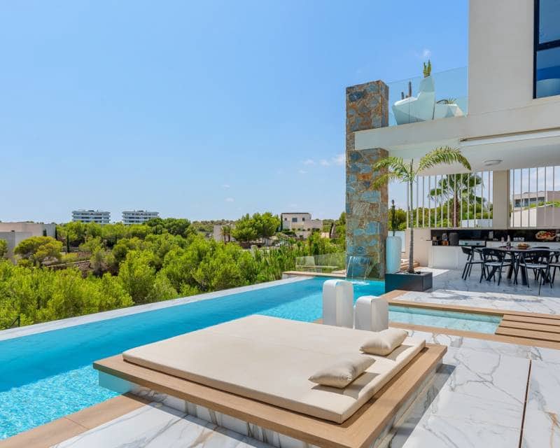 4 bedroom Villa for sale in Las Colinas Golf with pool garage - € 2,888,000 (Ref: 10014296)