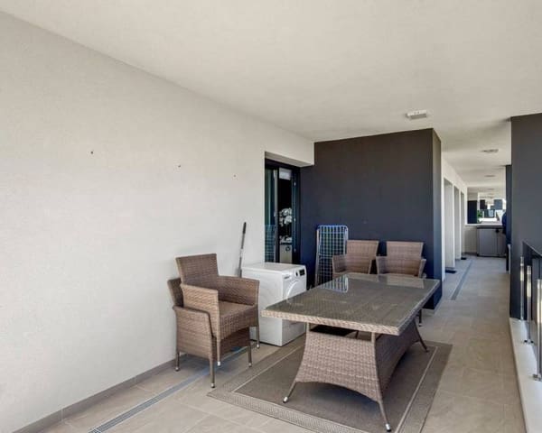 3 bedroom Apartment for sale in Playa Flamenca, Orihuela with pool - € 450,000 (Ref: 10014298)