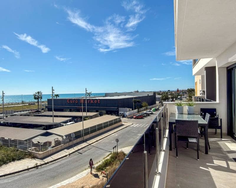 3 bedroom Apartment for sale in Playa Flamenca with pool - € 450,000 (Ref: 10014298)