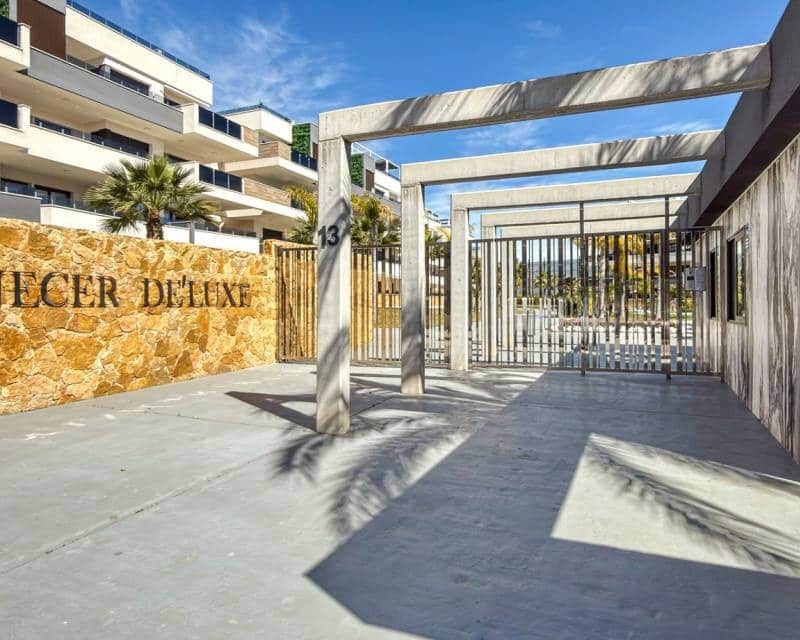 3 bedroom Apartment for sale in Playa Flamenca with pool - € 450,000 (Ref: 10014298)