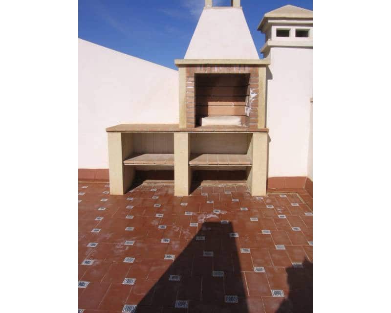 2 slaapkamer Rijtjeshuis te koop in Villamartin met zwembad - € 239.000 (Ref: 10014299)