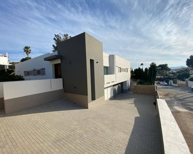4 sypialnia Willa na sprzedaż w Calpe / Calp z basenem - 1 250 000 € (Ref: 10014702)