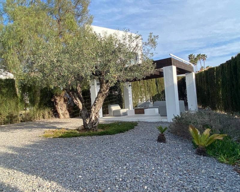 4 sypialnia Willa na sprzedaż w Calpe / Calp z basenem - 1 250 000 € (Ref: 10014702)