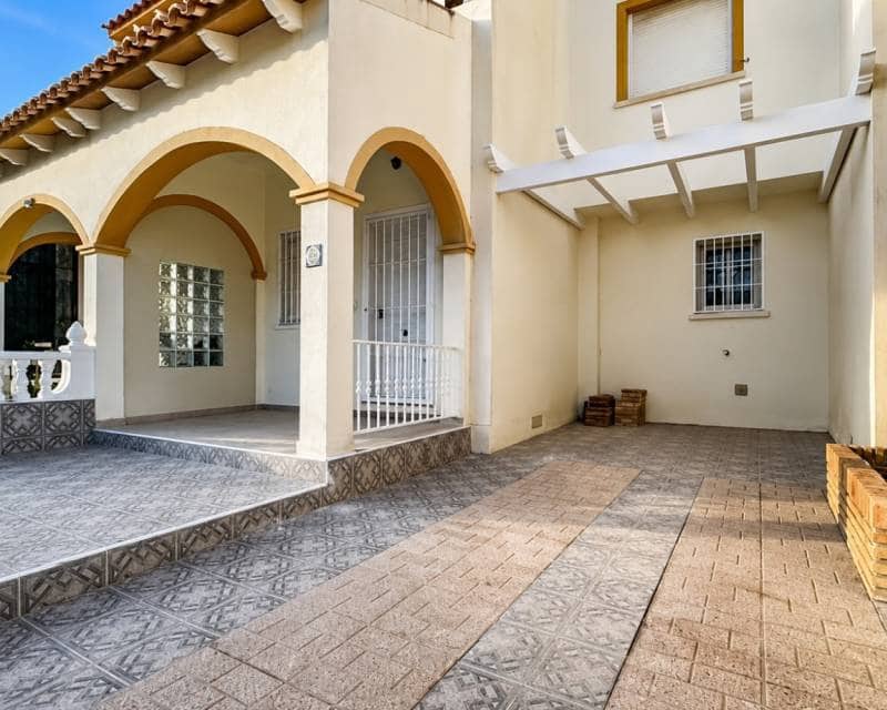 2 bedroom Terraced Villa for sale in Orihuela Costa with pool - € 215,000 (Ref: 10014703)