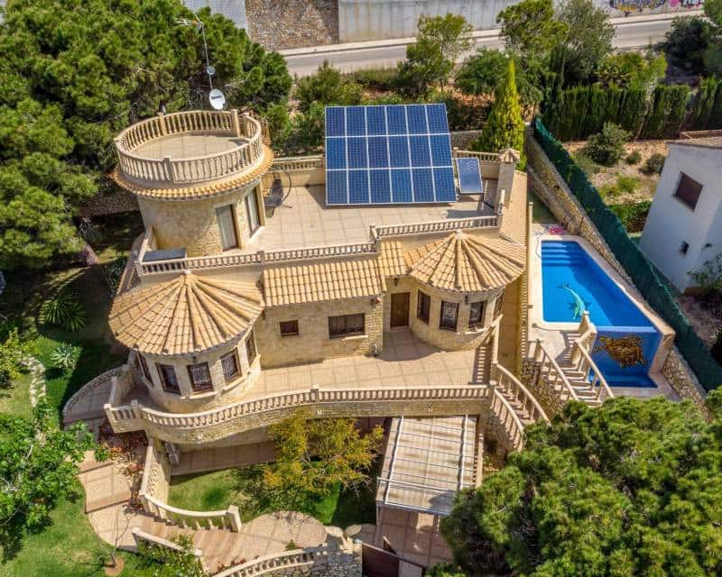 4 bedroom Villa for sale in Campoamor with pool - € 1,600,000 (Ref: 10014706)