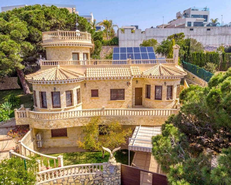 4 bedroom Villa for sale in Campoamor with pool - € 1,600,000 (Ref: 10014706)